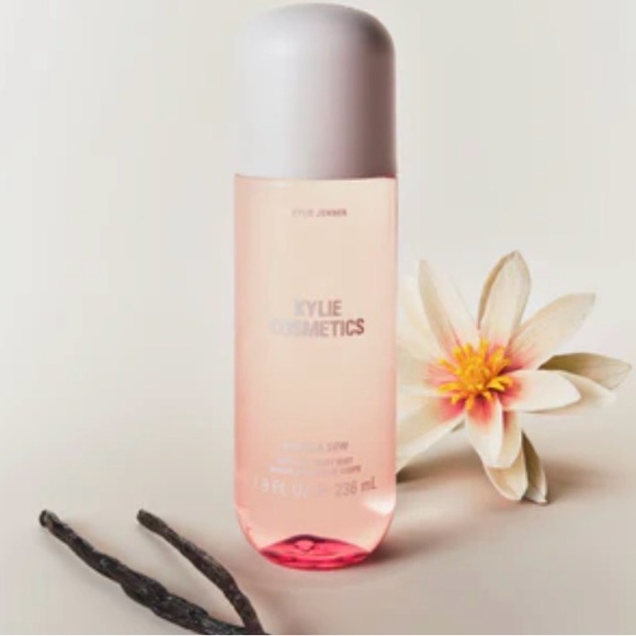 Kylie Cosmetics Hair and Body Mist - Picture 2 of 3